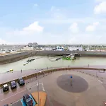 In By Marina Views Blankenberge