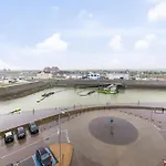 In By Marina Views Blankenberge