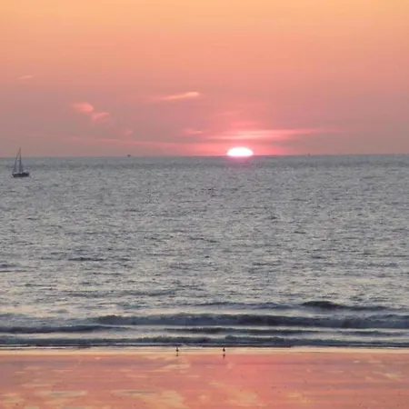 Апартаменты In By Marina Views *