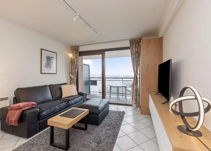 公寓 In By Marina Views