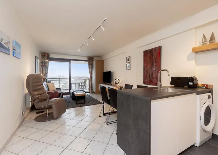 In By Marina Views 公寓