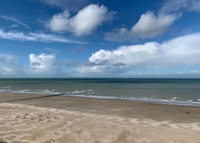 公寓 In By Marina Views